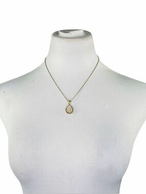 10/$25🦋 T&J Designs White Druzy Pendant Necklace
